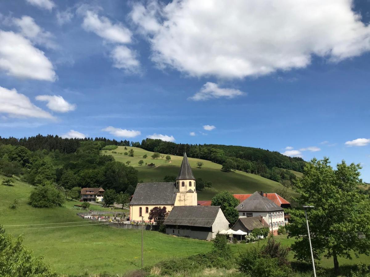 S-Suite Das Design-Ferienhaus Im Schwarzwald Biberach  ภายนอก รูปภาพ